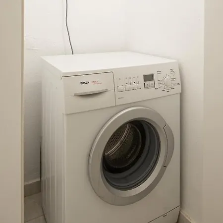 Aristotelous 3bdrm Central Family Apt 公寓 *