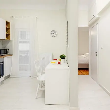 Aristotelous 3bdrm Central Family Apt *